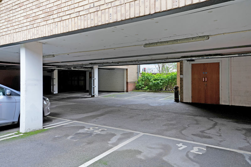 6 Cross Bedford Street
